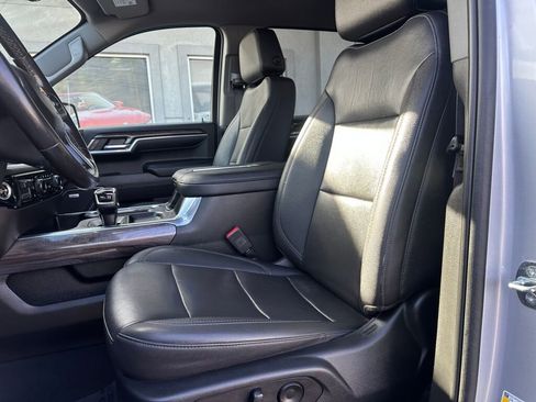 Used 2022 Chevrolet Silverado 1500 LTZ w/ Technology Package image 11