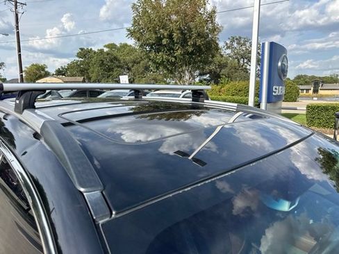 Used 2019 Subaru Outback 2.5i Touring AWD/4WD image 8