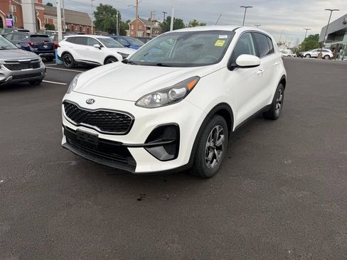 Used 2020 Kia Sportage LX FWD image 3