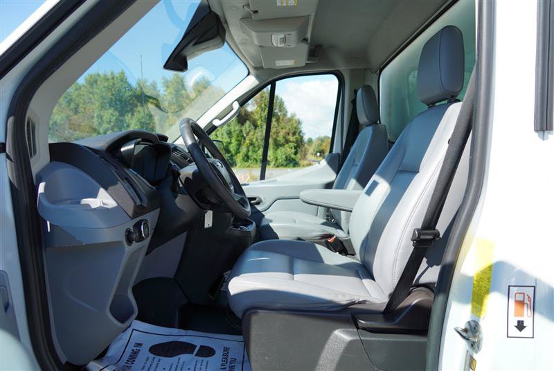Used 2018 Ford Transit 350 156 DRW RWD image 39