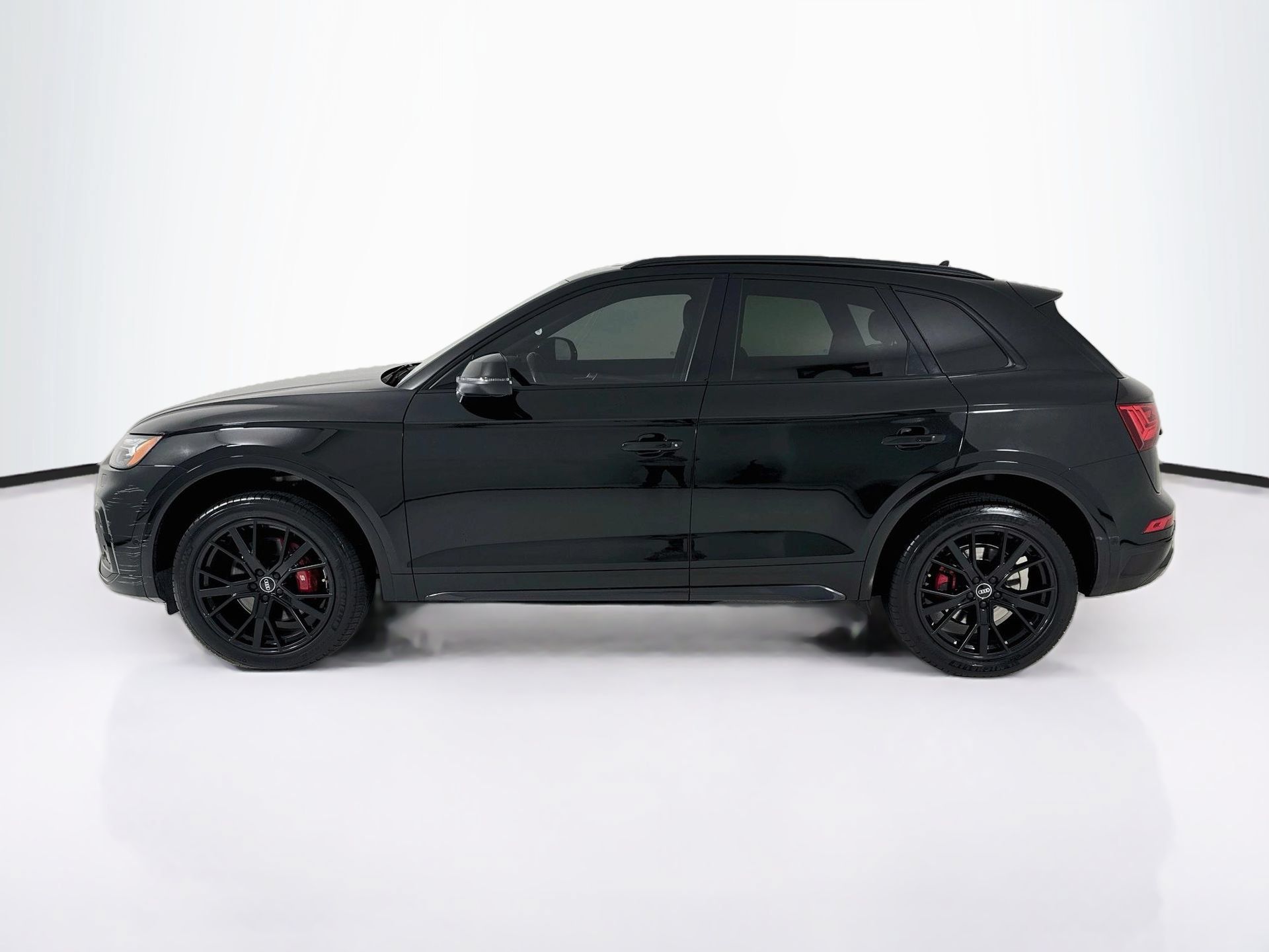 Used 2021 Audi SQ5 Prestige AWD/4WD image 3