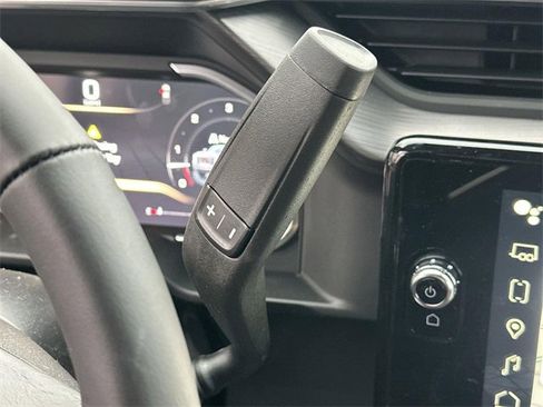 New 2026 GMC Sierra 2500 Denali Ultimate w/ Max Trailering Package image 13