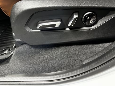 Certified 2025 Acura MDX FWD w/ Technology Package image 37