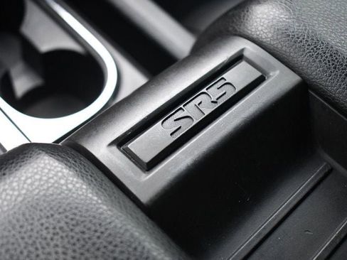 Used 2017 Toyota Tundra SR5 w/ SR5 Upgrade Package image 39