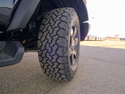 New 2025 Ford Bronco Outer Banks image 49