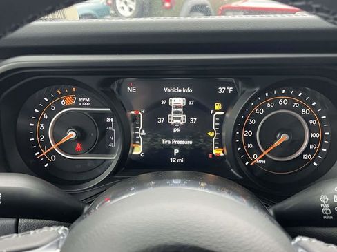 New 2025 Jeep Wrangler Sahara image 25