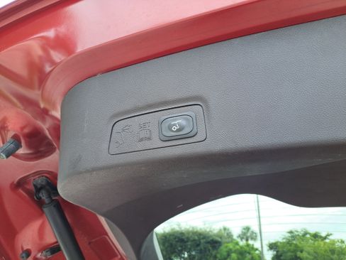 Used 2019 Lincoln MKC Reserve w/ MKC Technology Package image 6