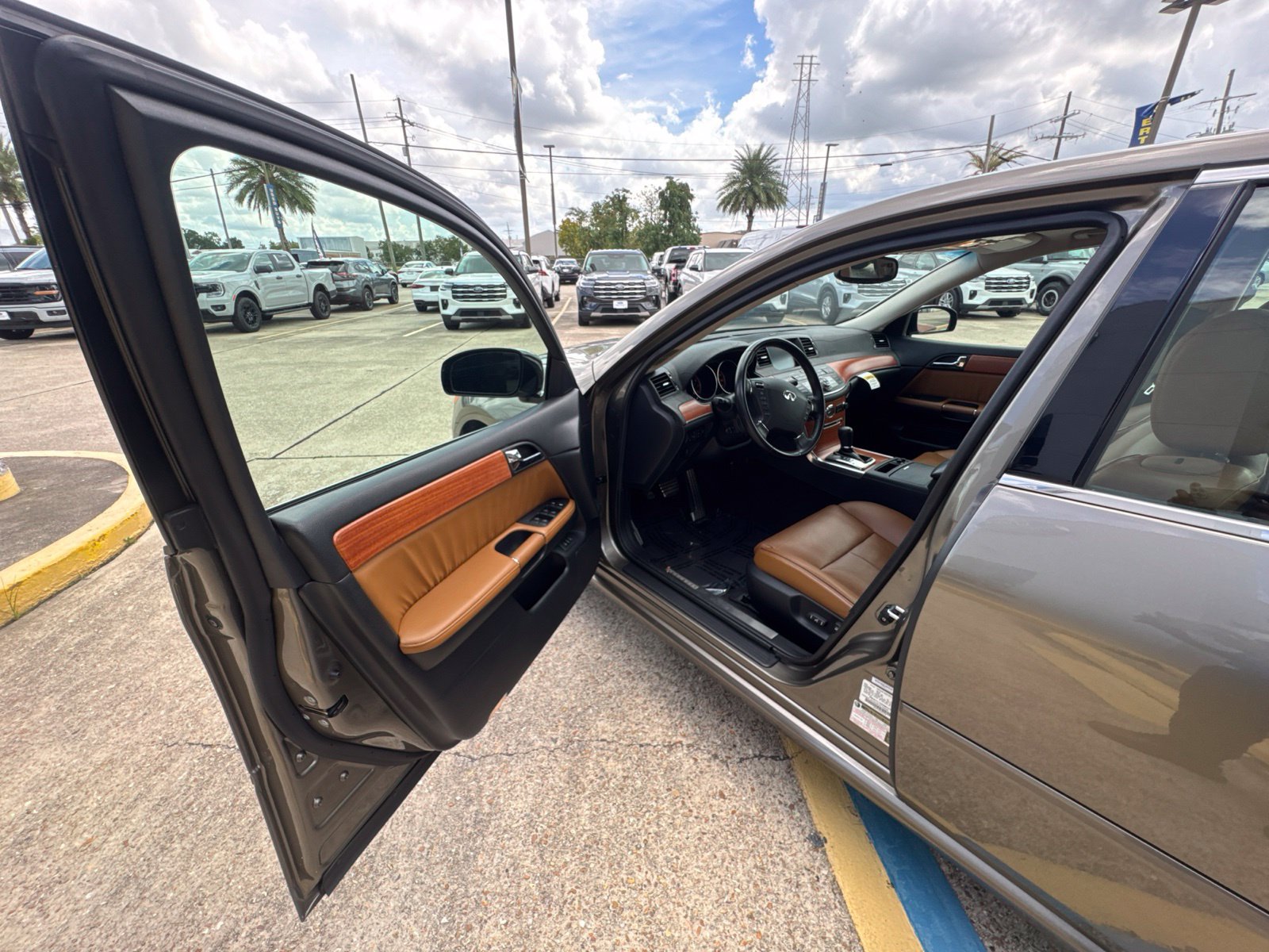 Used 2006 INFINITI M45 Sport RWD image 9