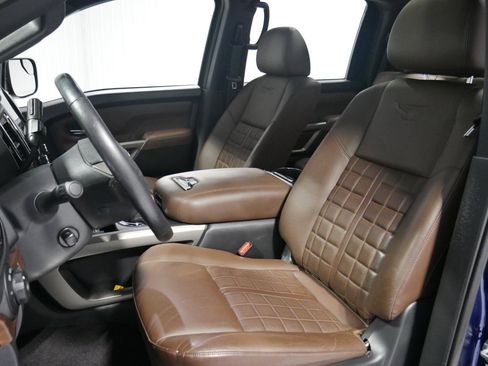 Used 2023 Nissan Titan Platinum Reserve w/ Moonroof Package image 10