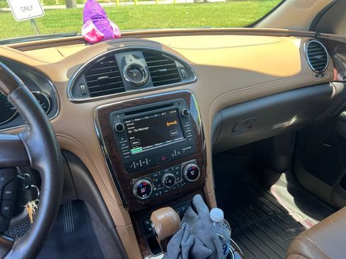 Used 2015 Buick Enclave Leather FWD image 14