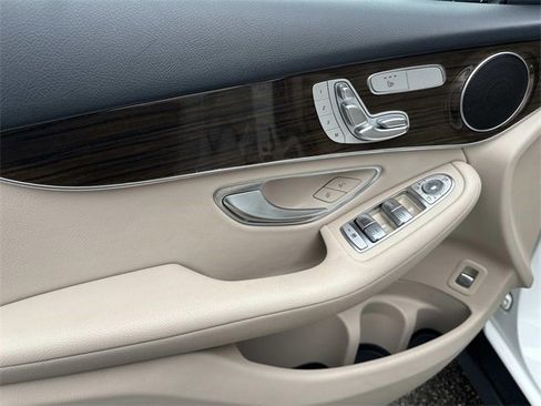 Certified 2021 Mercedes-Benz GLC 300 GLC 300 image 15