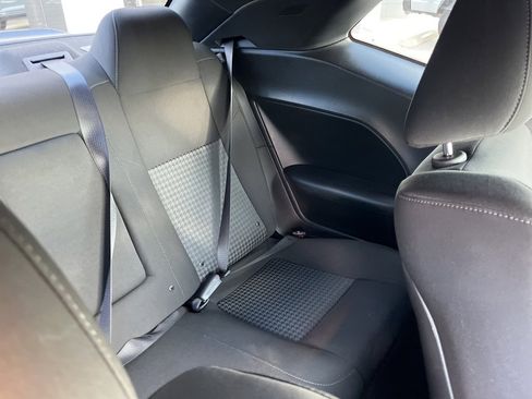 Used 2023 Dodge Challenger R/T w/ Blacktop Package image 10