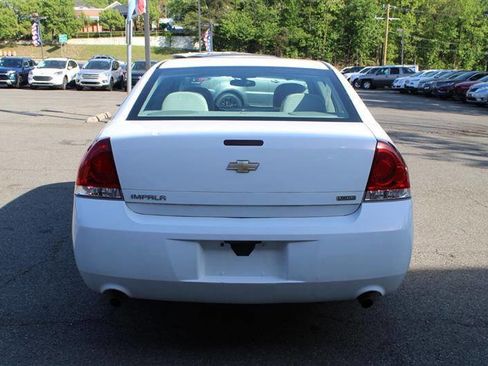 Used 2016 Chevrolet Impala Limited LS FWD image 4