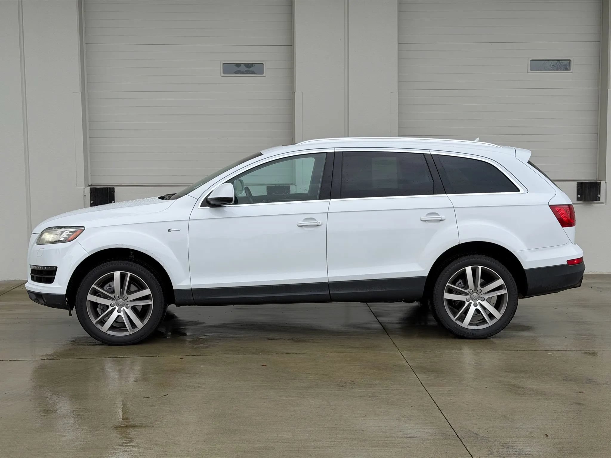 Used 2013 Audi Q7 3.0T Premium Plus AWD/4WD image 2