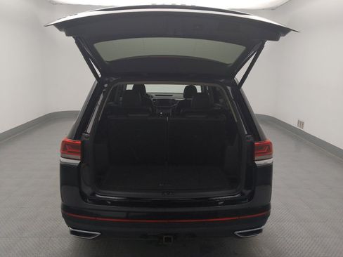 Used 2021 Volkswagen Atlas SE w/ Towing Package FWD image 29