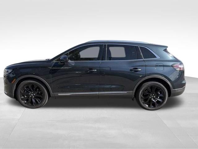 Used 2023 Lincoln Nautilus Reserve w/ Equipment Group 201A AWD/4WD image 6