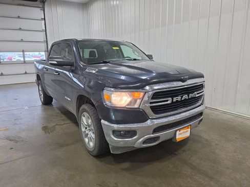 Used 2019 RAM 1500 Big Horn AWD/4WD image 2