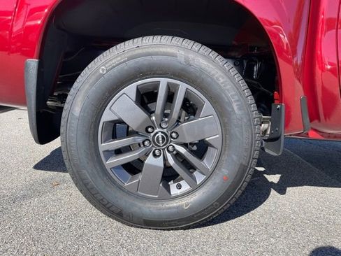 New 2025 Nissan Frontier SV image 14