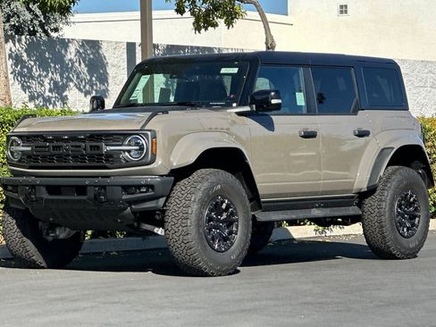 New 2025 Ford Bronco Raptor image 8
