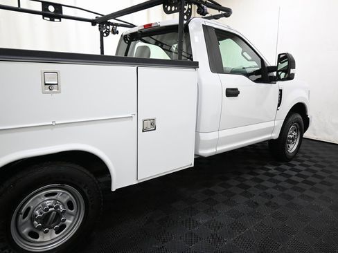 Used 2019 Ford F250 XL w/ XL Value Package image 10
