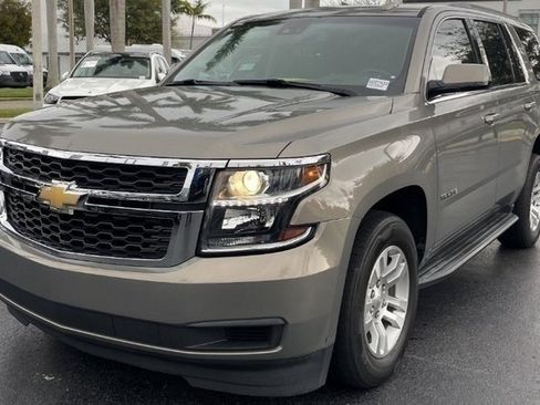 Used 2019 Chevrolet Tahoe LT image 1