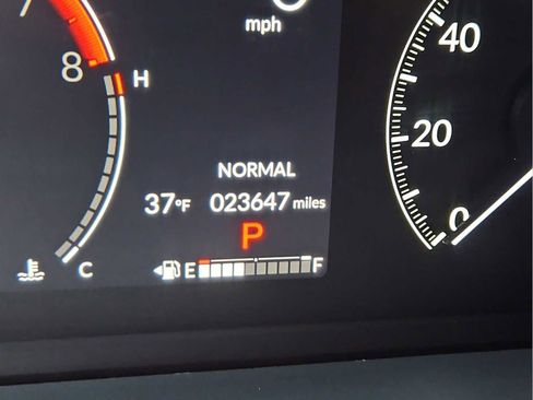 Used 2024 Honda Ridgeline Sport image 22