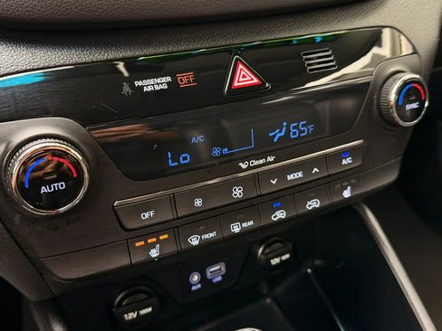 Used 2018 Hyundai Tucson SEL Plus AWD/4WD image 17