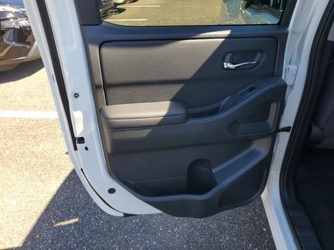 New 2026 Nissan Frontier SV w/ Tow Package RWD image 12