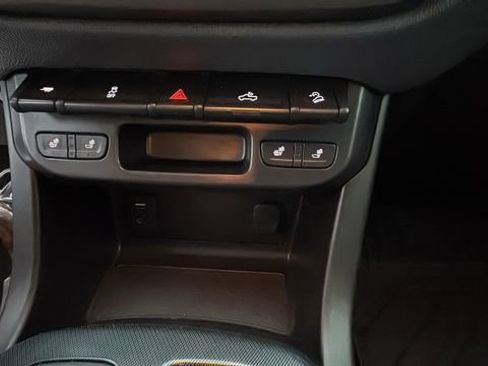 Used 2016 Chevrolet Colorado Z71 image 22