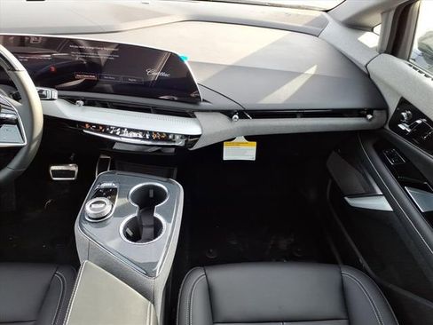 New 2026 Cadillac Optiq Sport 1 image 17