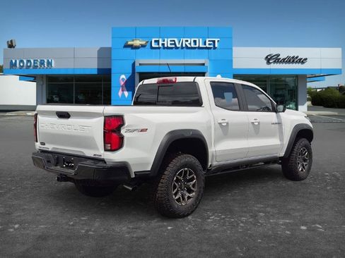 New 2026 Chevrolet Colorado ZR2 w/ Technology Package AWD/4WD image 5