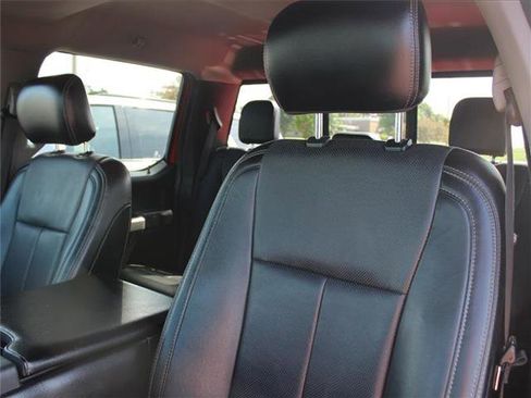 Used 2018 Ford F150 Lariat image 21