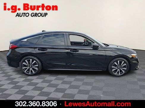 Used 2024 Honda Civic EX-L image 7