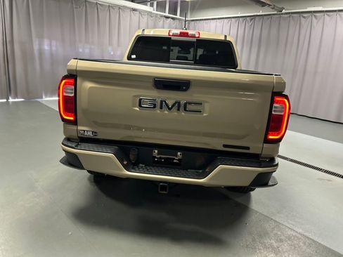 Used 2024 GMC Canyon Elevation w/ Convenience Package image 6