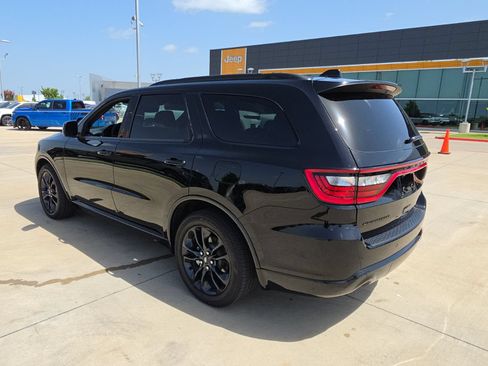 Used 2025 Dodge Durango GT w/ Blacktop Package RWD image 3