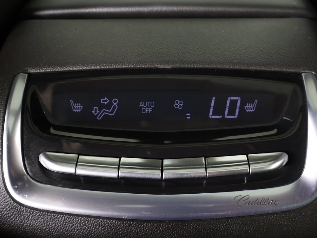 Used 2023 Cadillac XT6 Premium Luxury AWD/4WD image 63