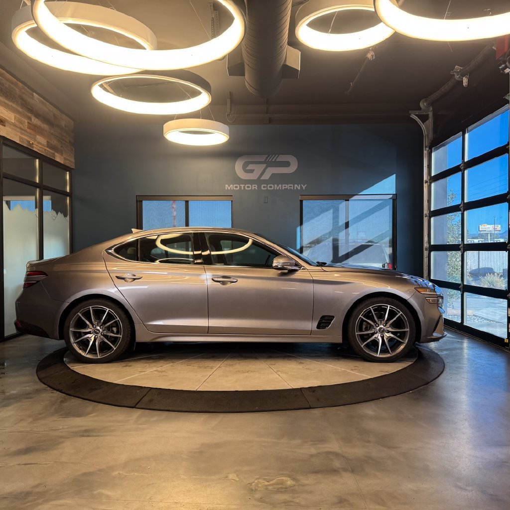 Used 2023 Genesis G70 2.0T AWD/4WD image 2