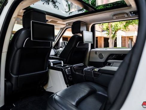 Used 2018 Land Rover Range Rover Long Wheelbase Autobiography AWD/4WD image 2