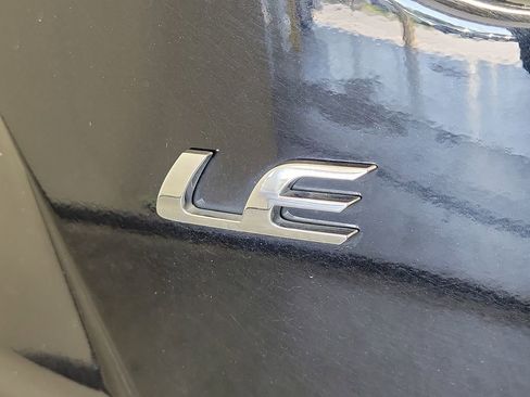 Used 2023 Toyota Corolla LE FWD image 7