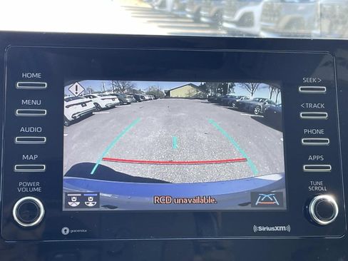 Used 2021 Toyota Camry SE w/ Convenience Package image 27