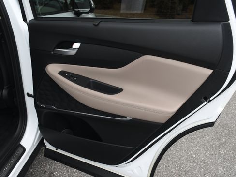 Used 2020 Hyundai Santa Fe Limited FWD image 21