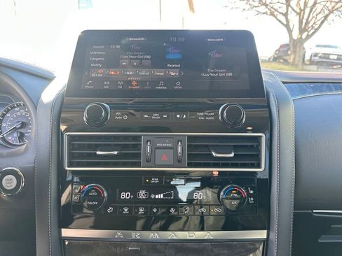 Used 2023 Nissan Armada Platinum w/ Captain's Chairs Package image 16