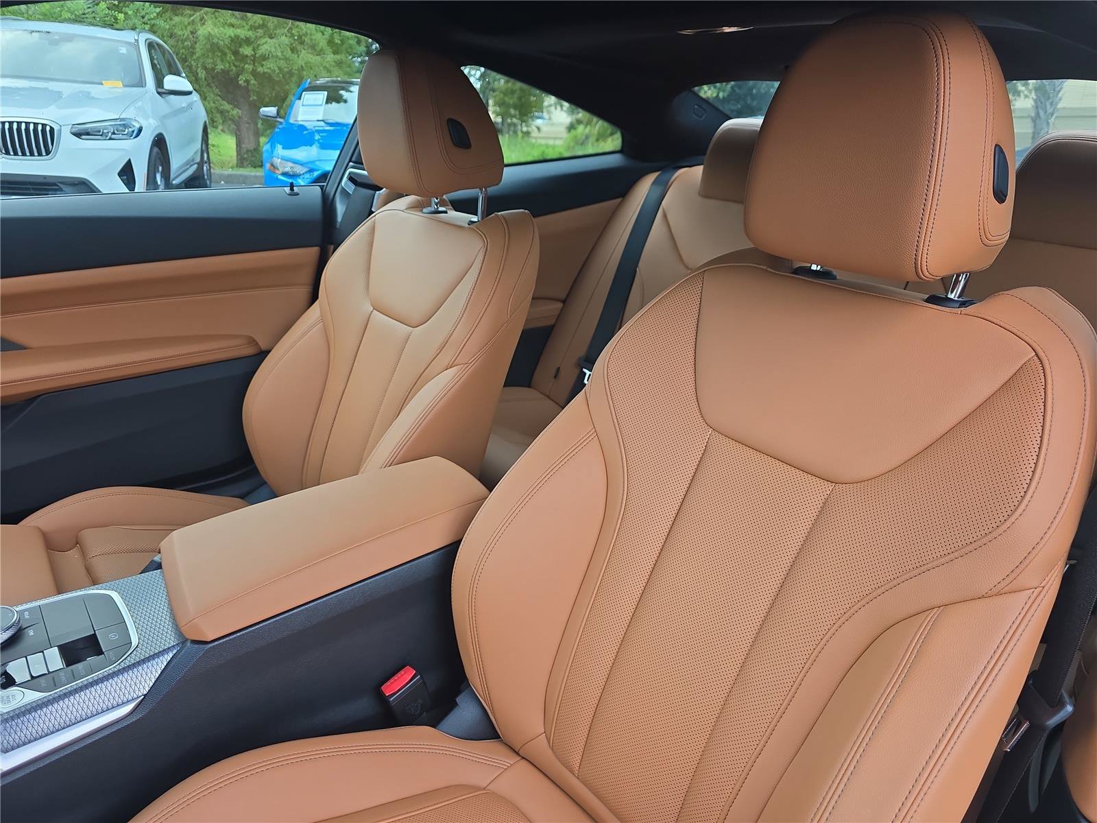 Used 2026 BMW M440i Coupe RWD image 15