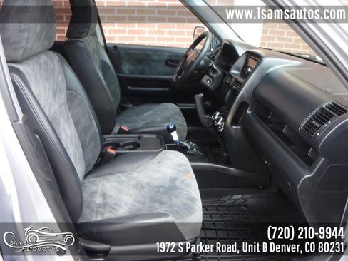 Used 2004 Honda CR-V EX image 9