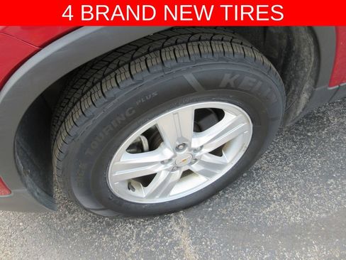 Used 2015 Chevrolet Trax LT w/ LT Sun and Sound Package AWD/4WD image 4
