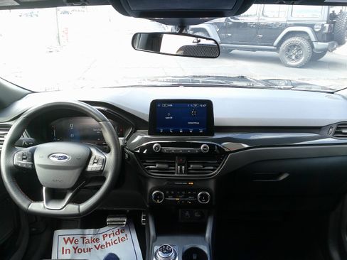 Used 2024 Ford Escape ST-Line image 21