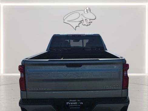 Used 2024 Chevrolet Silverado 1500 High Country w/ Technology Package image 28