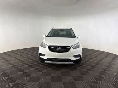 Used 2019 Buick Encore Preferred image 3