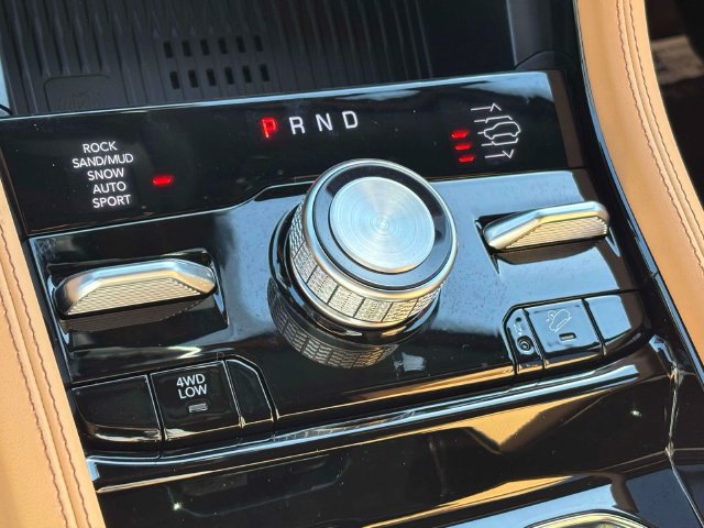 New 2027 Jeep Grand Cherokee Summit AWD/4WD image 33