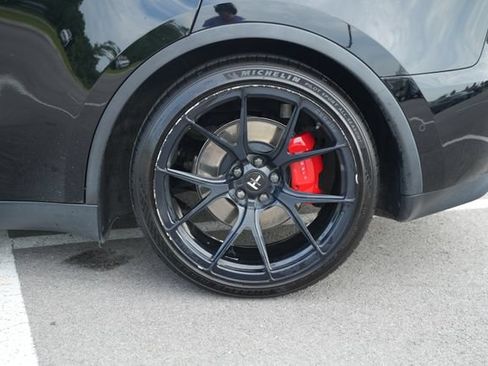 Used 2022 Tesla Model Y Performance AWD/4WD image 42